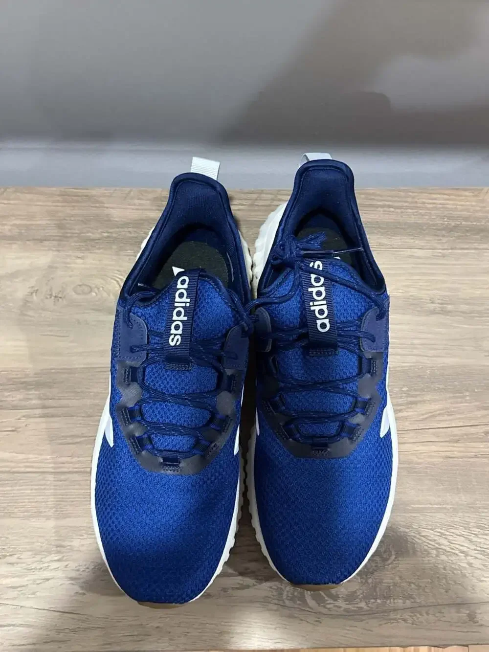 Adidas Kaptir 4.0 Men's Casual Running Shoes, Size 9.5, Blue and White
